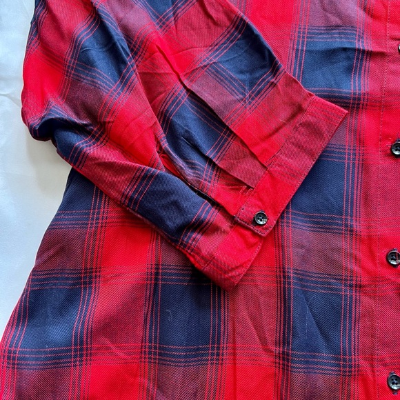 NWT Philosophy Button Down Shirt - Picture 2 of 4